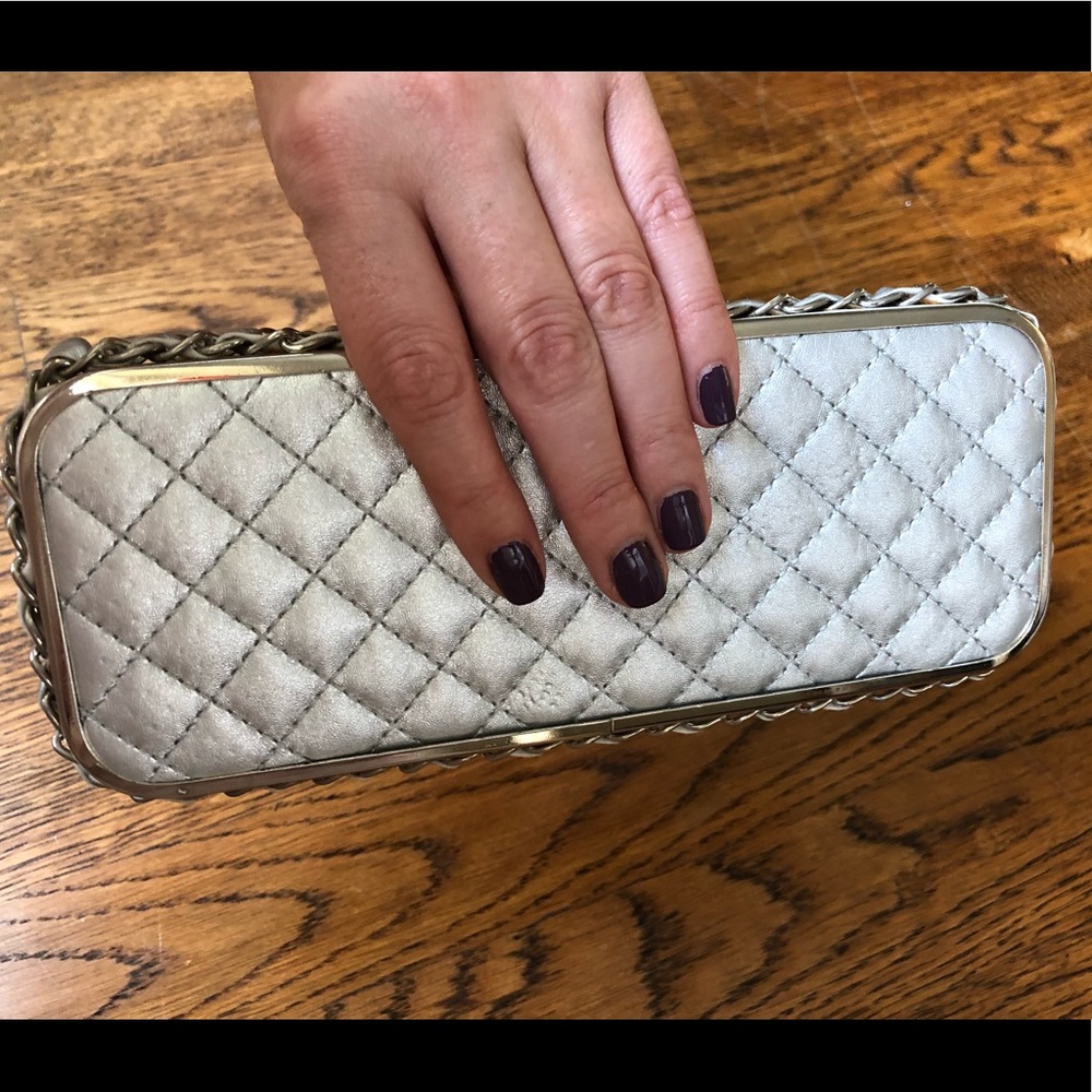 Silver clutch
